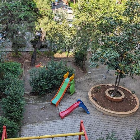 Modern Cozy Apartment 10 Min Walk To Skanderbeg Square Tiranë Ngoại thất bức ảnh