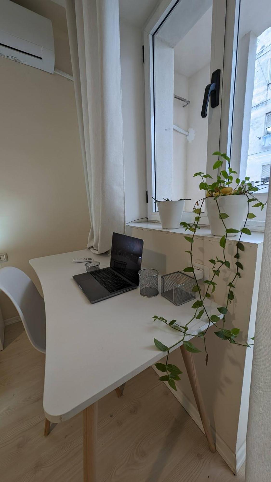 Modern Cozy Apartment 10 Min Walk To Skanderbeg Square Tiranë Ngoại thất bức ảnh